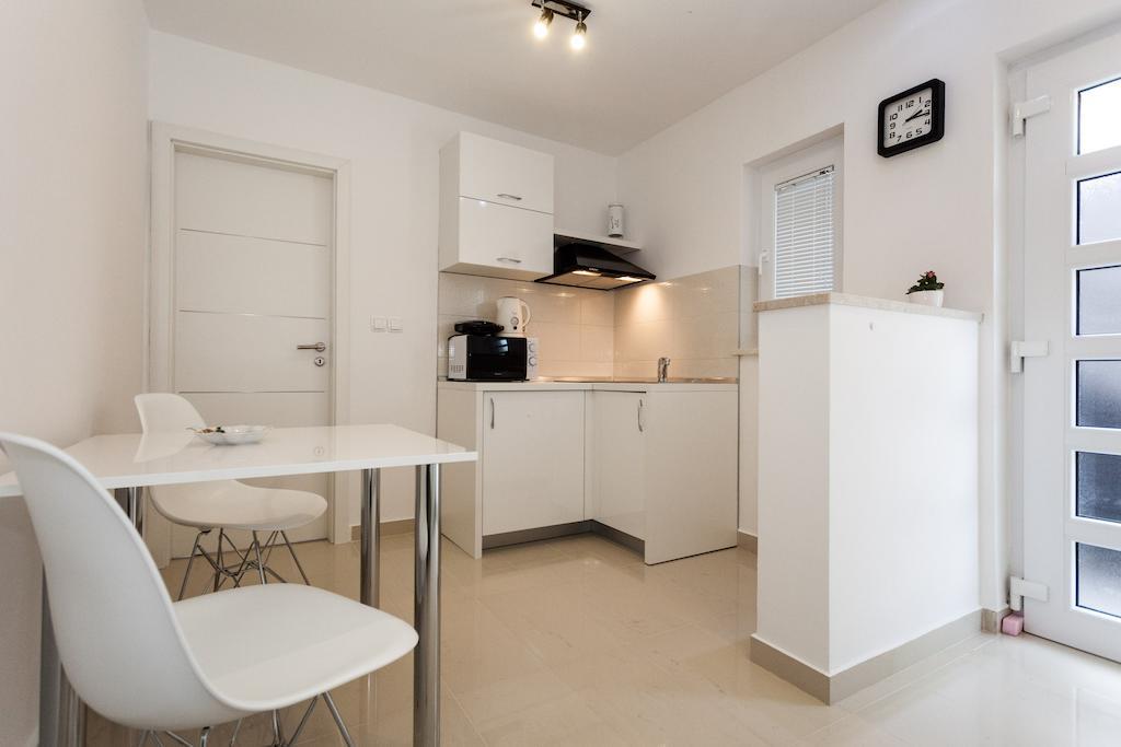 Rafael Apartmán *