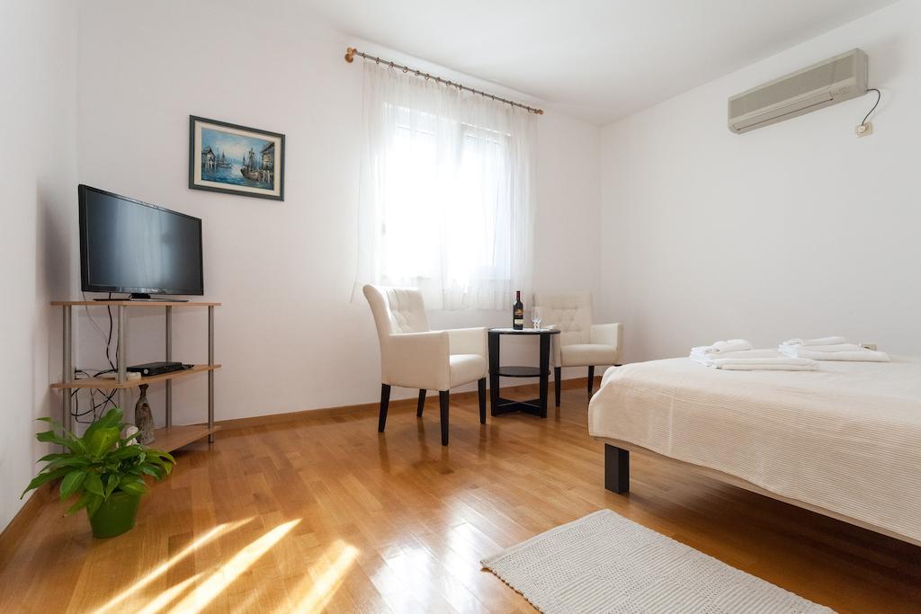 Rafael Apartmán Zadar