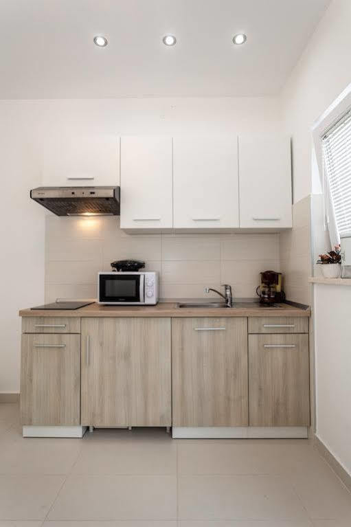 Rafael Apartmán *